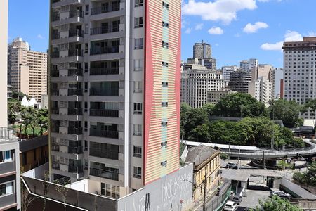 Vista da Sala de apartamento para alugar com 2 quartos, 37m² em Bela Vista, São Paulo