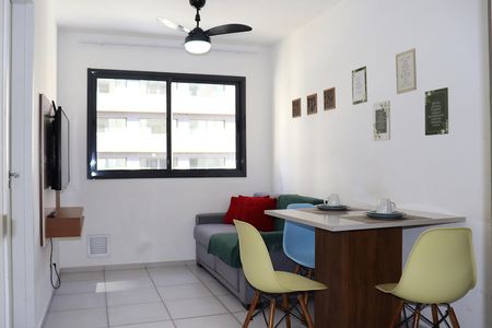 Sala de apartamento para alugar com 2 quartos, 37m² em Bela Vista, São Paulo