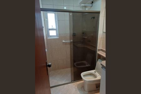 Banheiro de apartamento à venda com 2 quartos, 73m² em Lapa de Baixo, São Paulo