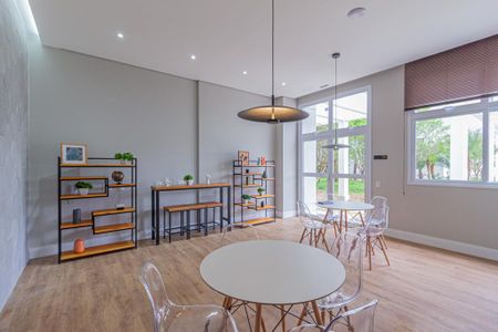 Apartamento à venda com 72m², 2 quartos e 1 vagaÁrea comum 