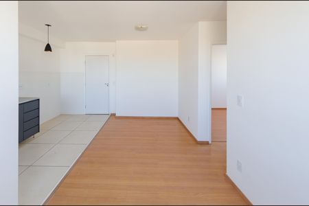 Apartamento à venda com 50m², 2 quartos e 1 vaga Apartamento à venda com 50m², 2 quartos e 1 vagaSala