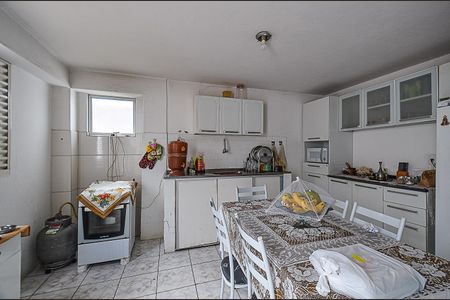 Casa à venda com 185m², 5 quartos e 2 vagasCozinha 2