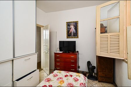 Casa à venda com 185m², 5 quartos e 2 vagasQuarto 2