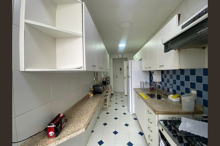 Apartamento à venda com 90m², 1 quarto e 1 vaga Apartamento à venda com 90m², 1 quarto e 1 vagaCozinha