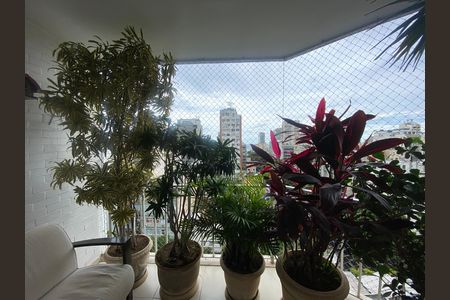 Apartamento à venda com 90m², 1 quarto e 1 vaga Apartamento à venda com 90m², 1 quarto e 1 vagaVaranda sala