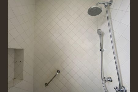 Apartamento à venda com 90m², 1 quarto e 1 vaga Apartamento à venda com 90m², 1 quarto e 1 vagaSuite