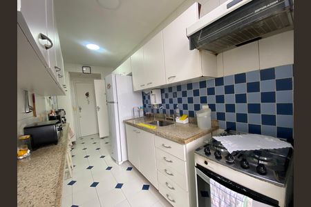 Apartamento à venda com 90m², 1 quarto e 1 vaga Apartamento à venda com 90m², 1 quarto e 1 vagaCozinha