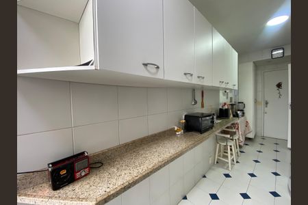 Apartamento à venda com 90m², 1 quarto e 1 vaga Apartamento à venda com 90m², 1 quarto e 1 vagaCozinha