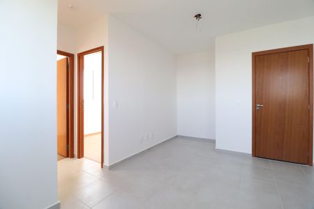 Sala de apartamento para alugar com 2 quartos, 42m² em Jardim Sul, Uberlândia