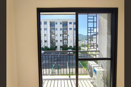 Apartamento para alugar com 43m², 2 quartos e sem vaga Apartamento para alugar com 43m², 2 quartos e sem vagaVaranda - Sala