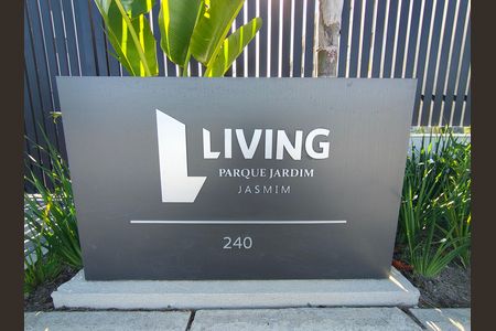 Apartamento para alugar com 43m², 2 quartos e sem vaga Apartamento para alugar com 43m², 2 quartos e sem vagaFachada e portaria