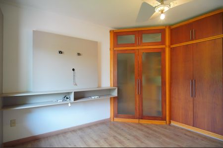 Suíte  de casa para alugar com 3 quartos, 196m² em Morro do Espelho, São Leopoldo