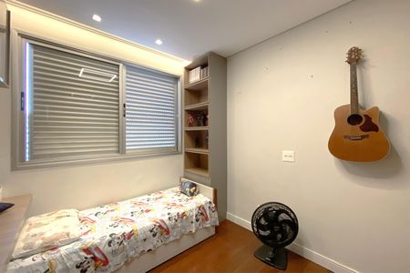 Apartamento à venda com 158m², 3 quartos e 2 vagasQuarto 2