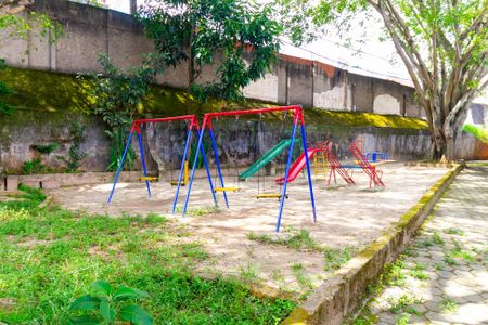 Apartamento para alugar com 55m², 2 quartos e 1 vagaÁrea comum - Playground