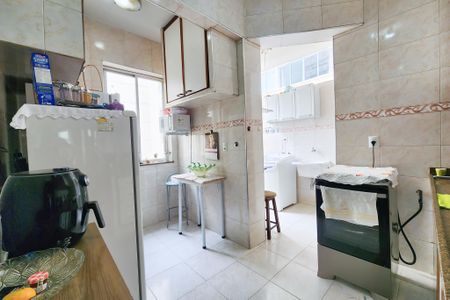 Apartamento à venda com 97m², 2 quartos e sem vagaCozinha 