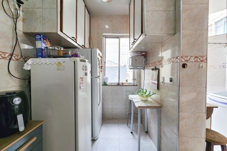 Apartamento à venda com 97m², 2 quartos e sem vagaCozinha 