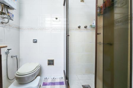 Apartamento à venda com 97m², 2 quartos e sem vagaBanheiro 