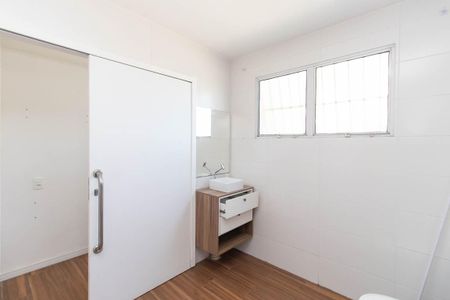 Apartamento para alugar com 44m², 1 quarto e sem vaga Apartamento para alugar com 44m², 1 quarto e sem vagaBanheiro Social