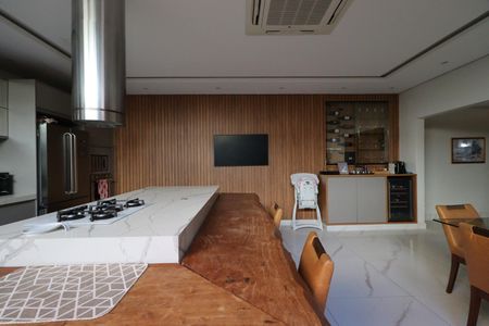 Apartamento para alugar com 142m², 3 quartos e 2 vagasCozinha