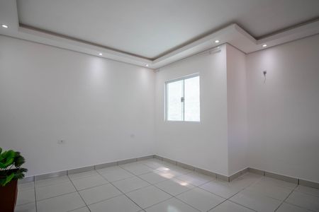 Sala de casa para alugar com 2 quartos, 80m² em Jardim Saint Moritz, Taboão da Serra