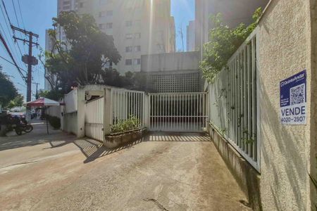 Apartamento à venda com 57m², 2 quartos e 1 vaga Apartamento à venda com 57m², 2 quartos e 1 vagaFachada - Plaquinha