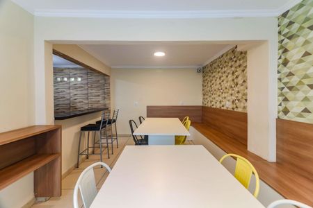 Apartamento à venda com 57m², 2 quartos e 1 vaga Apartamento à venda com 57m², 2 quartos e 1 vagaÁrea comum - Salão de festas Gourmet