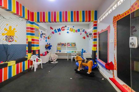 Apartamento à venda com 57m², 2 quartos e 1 vaga Apartamento à venda com 57m², 2 quartos e 1 vagaBrinquedoteca