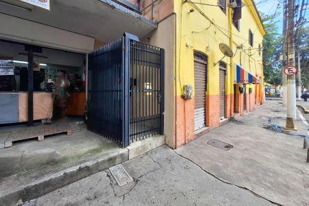 Apartamento à venda com 60m², 2 quartos e sem vaga Apartamento à venda com 60m², 2 quartos e sem vagaFachada