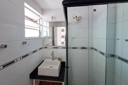 Apartamento à venda com 60m², 2 quartos e sem vaga Apartamento à venda com 60m², 2 quartos e sem vagaBanheiro