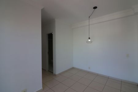 Apartamento para alugar com 53m², 2 quartos e 1 vagaSala 