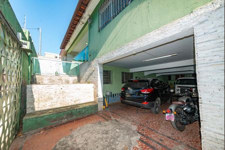 Casa para alugar com 320m², 5 quartos e 6 vagasGaragem