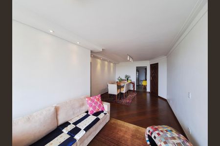 Apartamento à venda com 93m², 3 quartos e 1 vagaSala