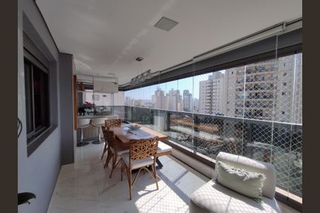 Apartamento à venda com 132m², 3 quartos e 2 vagasVaranda gourmet