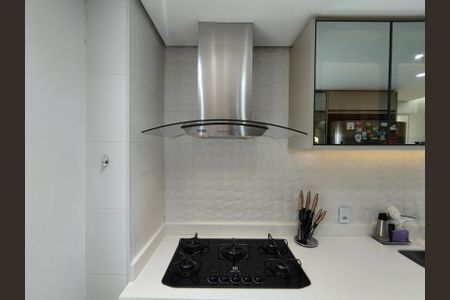 Apartamento à venda com 132m², 3 quartos e 2 vagasCozinha - Armários