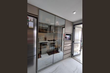 Apartamento à venda com 132m², 3 quartos e 2 vagasCozinha - Armários