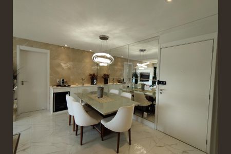 Apartamento à venda com 132m², 3 quartos e 2 vagasSala 