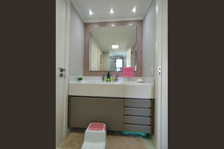 Apartamento à venda com 132m², 3 quartos e 2 vagasBanheiro - torneira