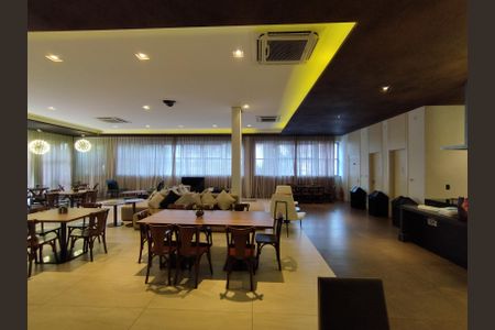 Apartamento à venda com 132m², 3 quartos e 2 vagasÁrea comum - Salão de festas