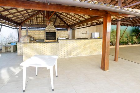 Casa de condomínio à venda com 250m², 5 quartos e 7 vagas