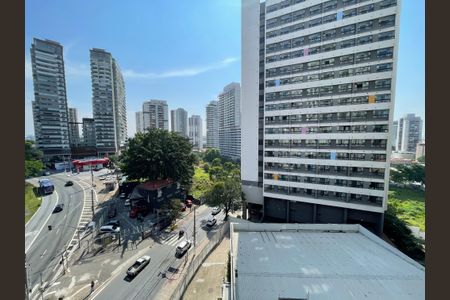 Apartamento para alugar com 79m², 3 quartos e 1 vagaVaranda Quartos