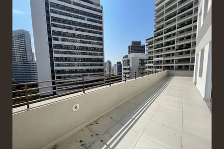 Apartamento para alugar com 79m², 3 quartos e 1 vagaVaranda Quartos