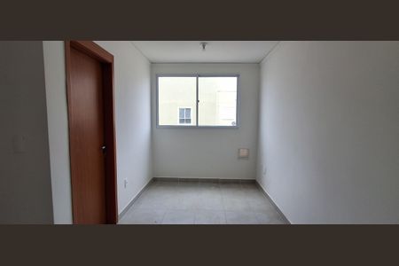 Sala de apartamento para alugar com 2 quartos, 36m² em Vila Palmares, São Caetano do Sul