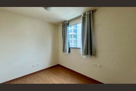 Apartamento à venda com 78m², 3 quartos e 2 vagasquarto 