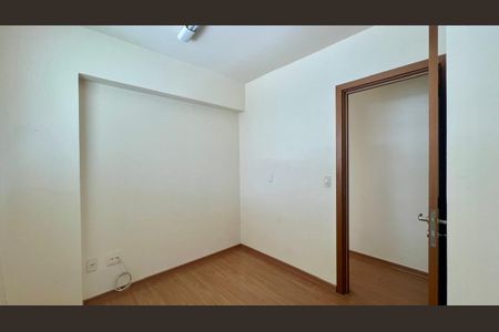 Apartamento à venda com 78m², 3 quartos e 2 vagasquarto 