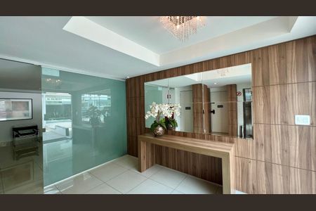 Apartamento à venda com 78m², 3 quartos e 2 vagasHall de entrada