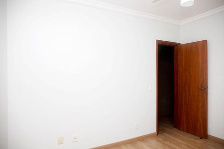 Apartamento à venda com 108m², 3 quartos e 1 vagaQuarto 3
