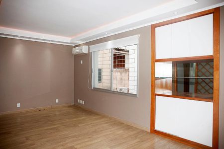 Sala de apartamento à venda com 3 quartos, 108m² em Cidade Baixa, Porto Alegre