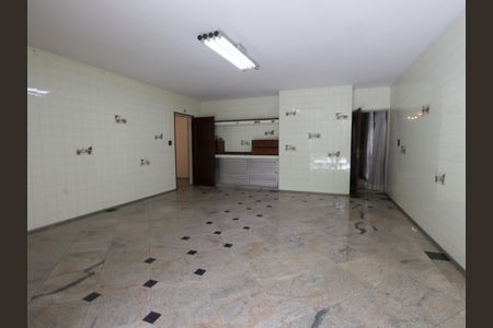 Casa à venda com 734m², 5 quartos e 4 vagasGaragem