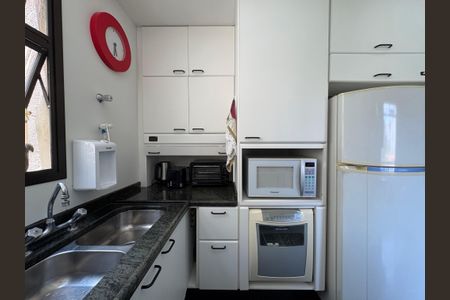 Apartamento à venda com 230m², 3 quartos e 1 vagaCozinha