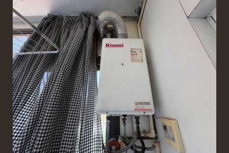 Apartamento à venda com 230m², 3 quartos e 1 vagaÁrea de Serviço